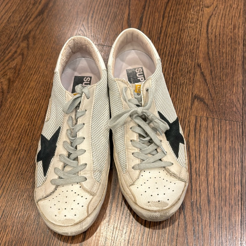 Unisex White Golden Goose